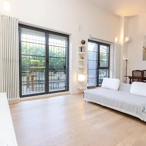  Apartment Vivimihome Loft Su Due Livelli Con Terrazzo Italy